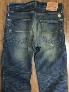 ◆【ABERCROMBIE & FITCH】 5POCKET DENIM　Ｗ30/Ｌ30　アバクロ　ダメージデニムパンツ　ローライズ ストレート　ボタン　JEANS