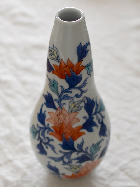 Nabeshima Oniwa ware colored Nabeshima hand-painted vase, Imari, Arita, colored picture, Nabeshima style