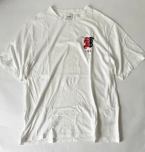 BURBERRY HESFORD T-shirt バーバリー 胸ロゴ刺繍 バーバリー Tシャツ 半袖 コットン メンズ Tシャツ 8022308 ホワイト 白 正規品