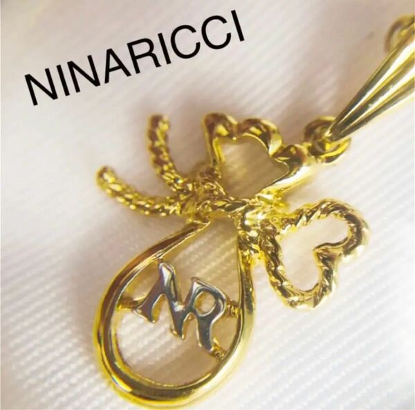 人気ニナリッチ/NINARICCI ゴールド　リボンモチーフネックレス