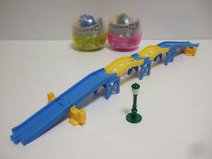 [. on rail ( yellow color ) set * slope rail set ] miracle ... special! compilation ( repeated .)[ Capsule Plarail Thomas ]