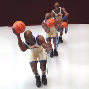 # новый товар ( не использовался )[ фигурка 3 body ] Michael Jordan( Michael * Jordan ) Space Jam