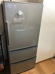 【みゆ様専用】AQUA／AQR-271F／冷蔵庫／272リットル／2017年製