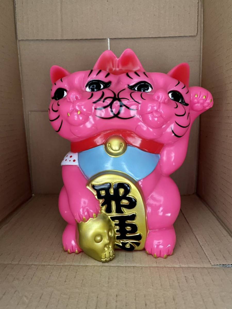 ホワイトブラウン izumonster 魔除け猫 インディーズソフビ
