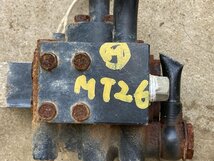 【滋賀発】 トラクター　三菱　MT26 油圧バルブ_画像2