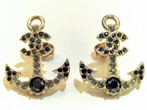 美品 シャネル CHANEL アンカーモチーフピアス ユニセックス 錨 マットゴールド ラインストーン ブラック B18A