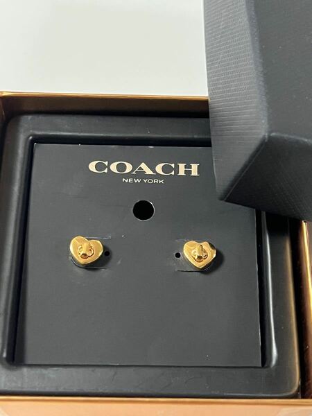 COACH ハート　ターンロック　スタッド　ピアス 値下げ