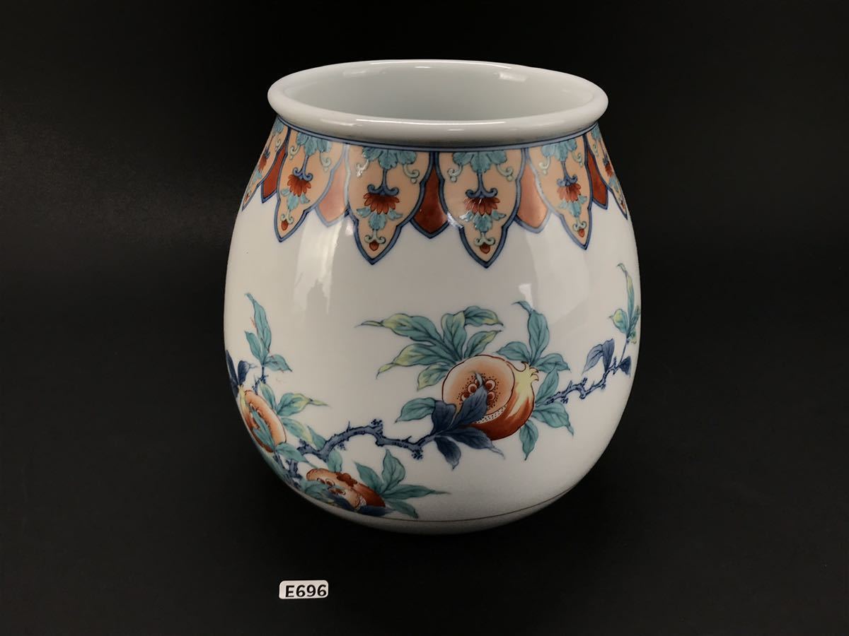 ヤフオク! -「「壺」」(柿右衛門様式) (色絵)の落札相場・落札価格