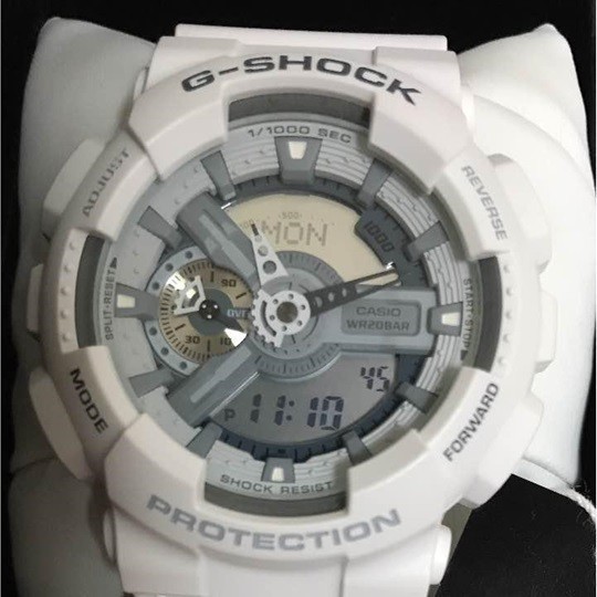 カシオ G-SHOCK GA-110C-7AJF オークション比較 - 価格.com