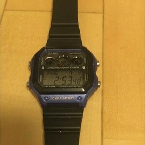 【カシオスタンダード】 新品 腕時計 未使用品 逆輸入品 AE-1300WH-2A CASIO 並行輸入品