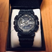 【カシオ】 ジーショック Tribal Pattern Series マルチカラー 新品 GA-110TP-1AJF 腕時計 メンズ 未使用品 CASIO 男性_画像1