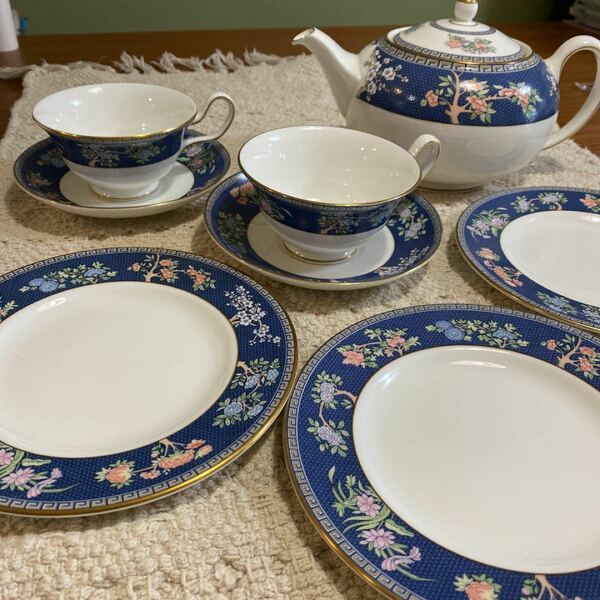 WEDGWOOD ウェッジウッド　ボーンチャイナ　BLUESIAMセット