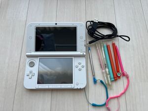 美品 ニンテンドー3DS LL Nintendo 3DSLL 任天堂3DS 任天堂 ホワイト