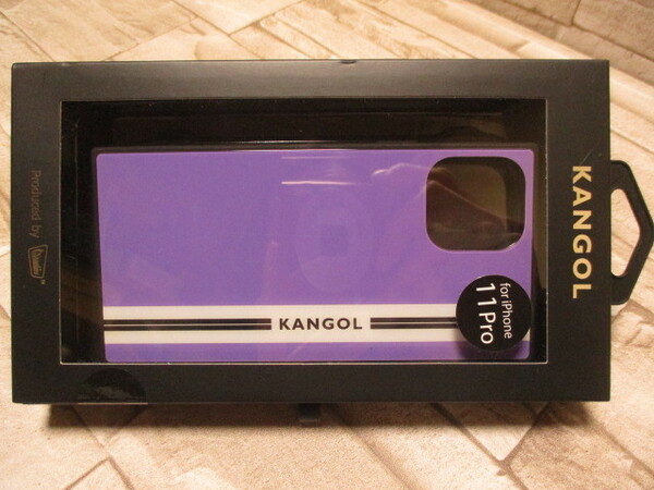 新品★即決 送料無料★KANGOL iPhone11 Pro アイフォン スマホ 携帯 背面 スクエア型 ガラス ケース カバー カンゴール パープル ライン T2