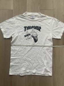 スラッシャー　THRASHER tシャツ　Sサイズ　ホワイト 白 中指　BIRD