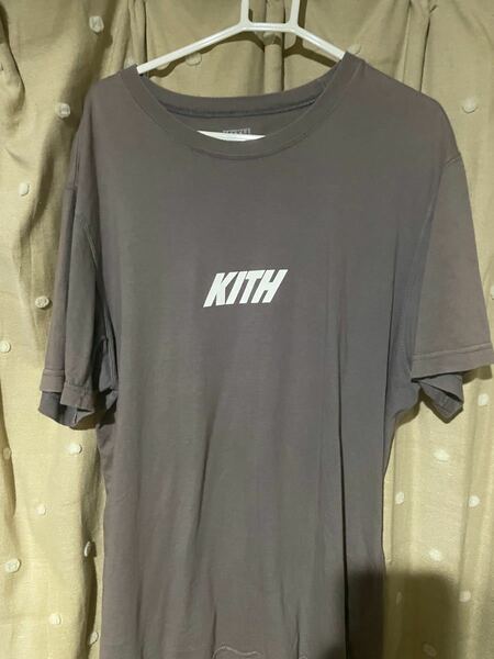 kith tシャツ