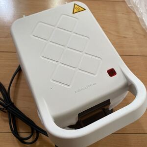レコルト プレスサンドメーカープラッド