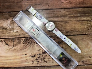 未使用 新品 デッドストック swatch スウォッチ AG2004 SKIN スリム 布ベルト 花柄 白 ホワイト クオーツ ユニセックス ボーイズ 腕時計