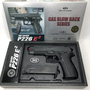 【中古】18歳以上 東京マルイ ガスブローバック SIG SAUER P226 E2 GB48の画像1