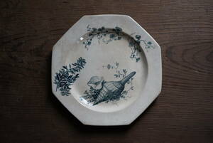 ファイアンスフィーヌ ウエッジウッド 八角皿 / 19世紀末・イギリス / アンティーク 古道具 オクトゴナルプレート G
