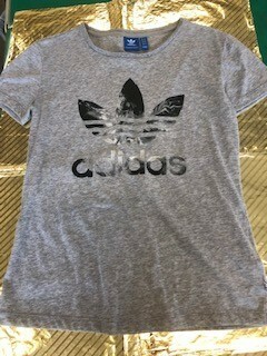 【送料無料】adidas originals 半袖Tシャツ　レディースOT（M～Lサイズ）