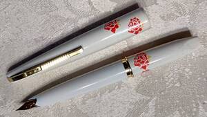 昭和レトロ プラチナ万年筆 ポケット ペン先 18K 細軟 花柄 筆記OK