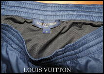 LOUIS VUITTON モノグラム スイムパンツ ルイヴィトン ネイビー 紺色 M 水陸両用 LV メンズ 水着 ハーフパンツ 付属品付き Tシャツ ベルト_画像5