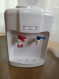 ウォーターサーバー YWS-2 YAMAZEN ペットボトルで使える家庭用ウォーターサーバー