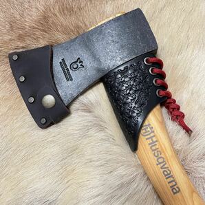 ハスクバーナ手斧38cmレザーネックガード ブラック スカル刻印 斧カバー