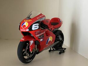  конечный продукт 1/12 YZR500 01 год specification . часть . история клей kANTENA3 Yamaha Motogp Rossi maru ke spec dorosa -тактный -na-NSR500 RC213V YZR-M1