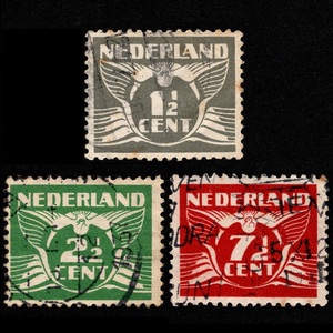 郵便切手 オランダ NEDERLAND 「ハト 1 1/2 C」「ハト 2 1/2 C」「ハト 7 1/2 C」 3枚セット 1935年/1941年 使用済 Stamps Bird Dove