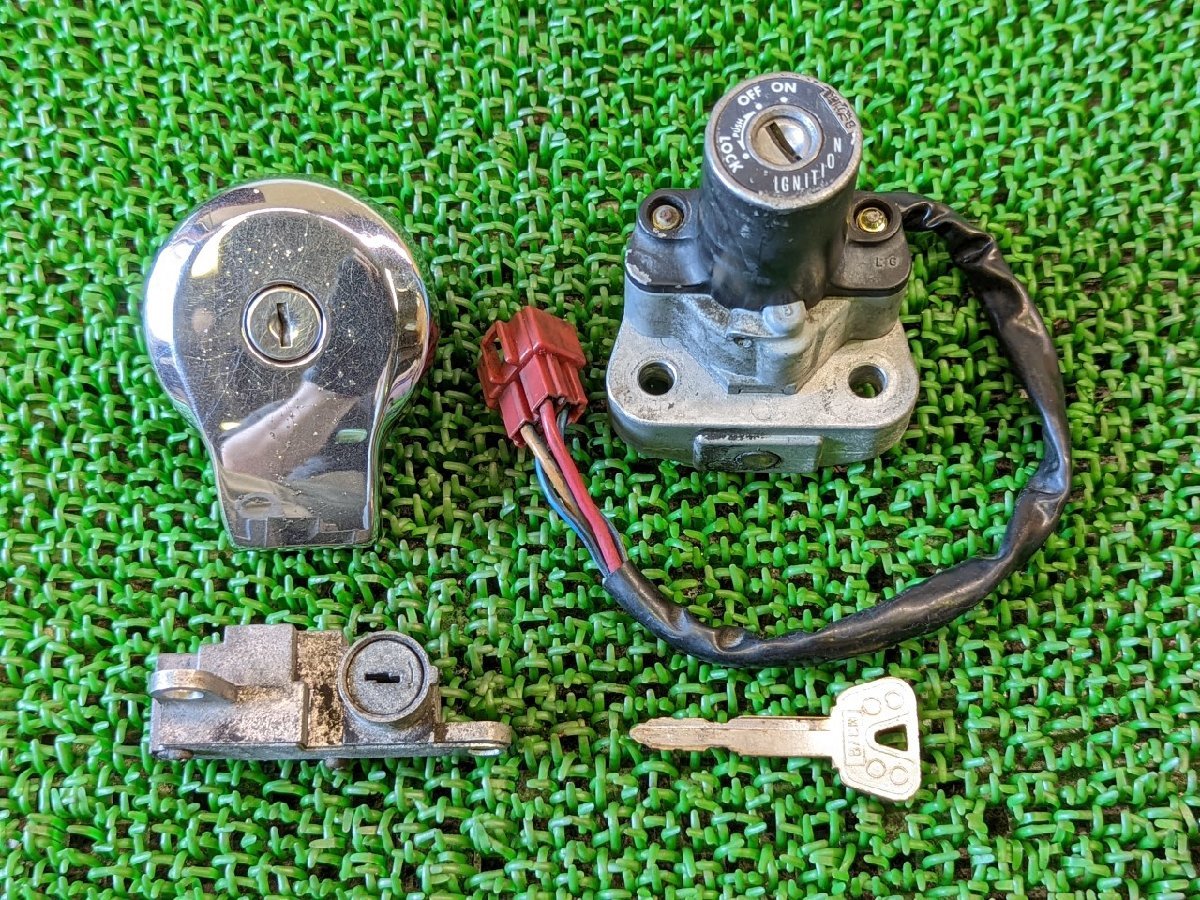 ヤマハ純正 SR500 SR400 メイン キーセット メットホルダー シートキー