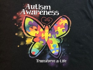 607★大きいサイズ ゆるダボ★USA古着 サイケバタフライイラスト＆ロゴプリントTシャツ 蝶 Autism Awareness 黒 ブラック GILDAN XL