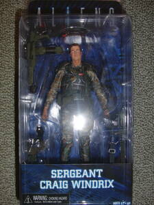 NECA Alien 2k Ray g