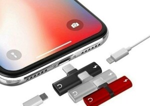 iPhone Lightning 変換アダプター