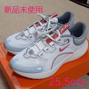新品未使用 ナイキ ウィメンズ リアクト エスケープ ラン 厚底軽量 ランニングシューズ 25.5cm 希少カラー