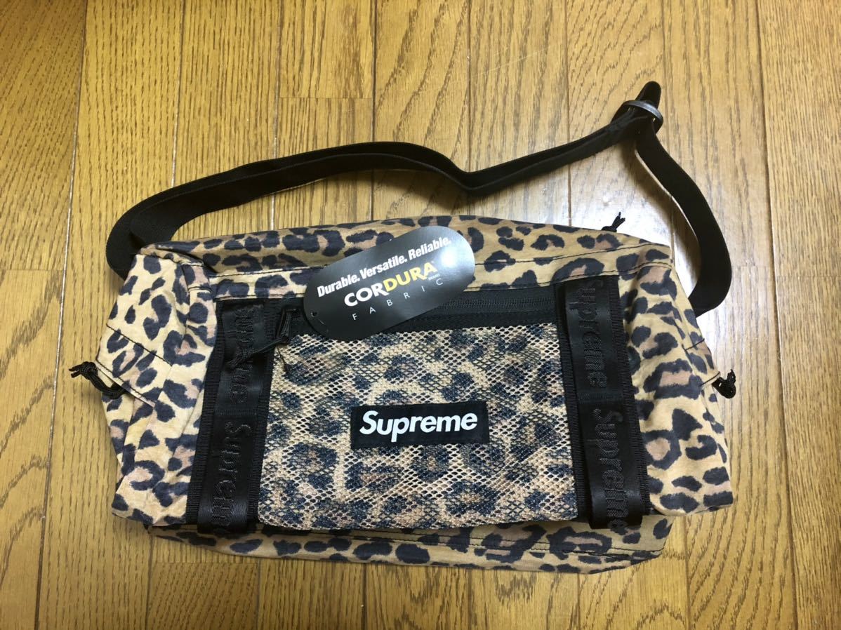 ヤフオク! -supreme レオパード バッグの中古品・新品・未使用品一覧