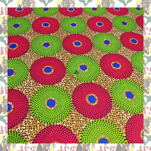【SALE/270cm x 110cm/3ヤード】アフリカンプリント生地 barg-g37 アフリカ布 アフリカ生地 ゴールドプリント アンカラ キテンゲ パーニュ