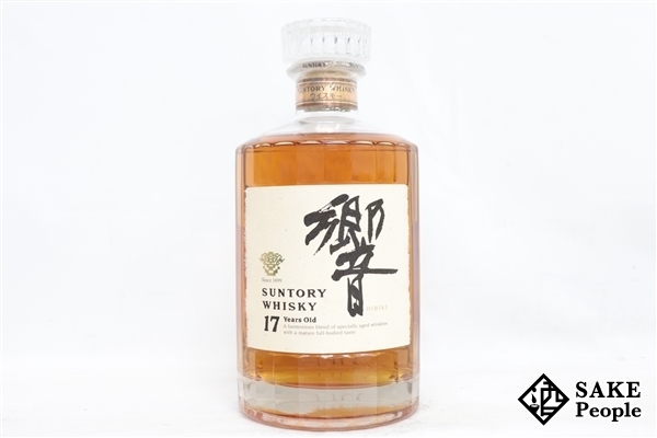 ヤフオク! -「響 17年 旧ボトル」の落札相場・落札価格