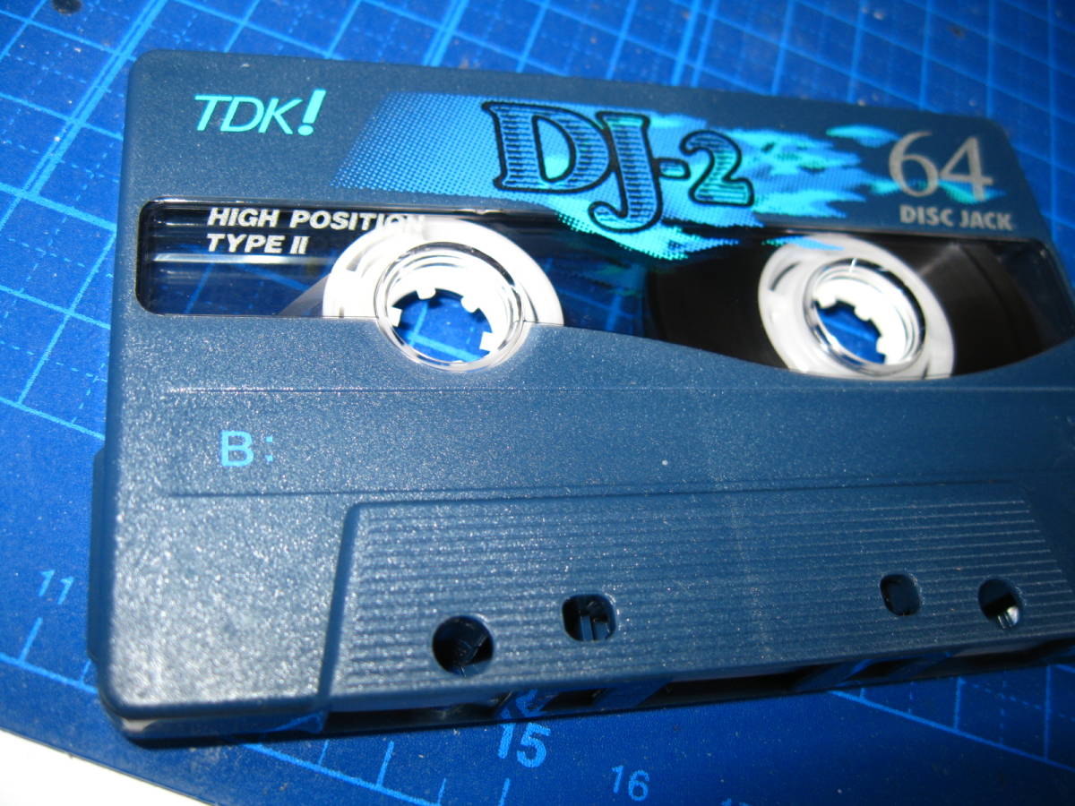 Cinta Cassette 70 Minutos Cromo TDK DJ2 Japan IEC II/Type II 