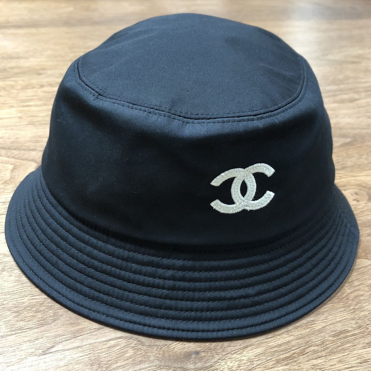 ヤフオク! -「chanel(シャネル) ハット」の落札相場・落札価格