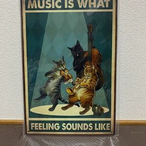 古いバイオリンのブリキのサインを演奏する猫-音楽はバークラブレストランカフェマンポスター装飾のように感じます