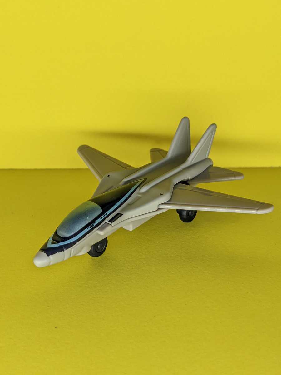 ☆日本未発売☆ トップガン マーヴェリック 4機+空母セット マッチ
