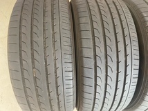 ヨコハマタイヤ　ブルーアースRV-02　245/45R19　【4本セット】_画像2