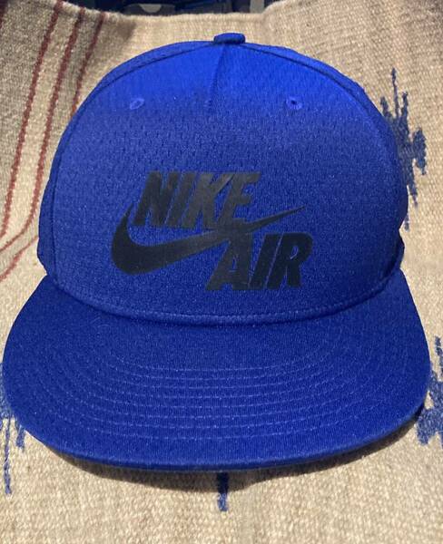 NIKE AIR PIVOT TRUE CAP ナイキ エアピボット　トルゥー　キャップ　フリーサイズ　729497-455 青色　ブルー