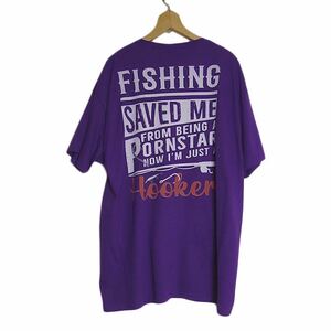 大きいサイズ 新品 ちょい訳あり バックプリントTシャツ メンズ ＸLサイズ FRUIT OF THE LOOM 紫 ティーシャツ FISHING #2506