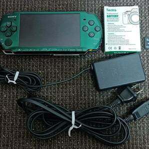 PSP3000 スピリティッドグリーン本体+ACアダプタ+メモリースティック4GB+バッテリー すぐ遊べます21