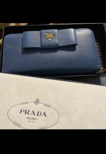 プラダ PRADA リボン ラウンドファスナー ブルー/サフィアーノレザー長財布