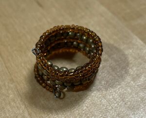 [ free shipping ] ethnic turning round and round ring beads orange Brown & Gold * ring spiral 