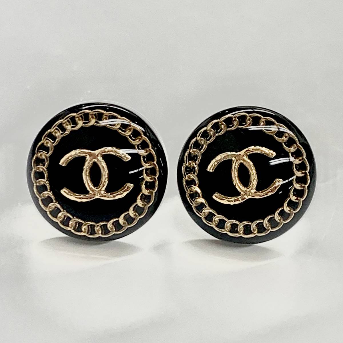 T-ポイント5倍】 シャネルCHANEL/シルバーココチェーンピアス シャネル